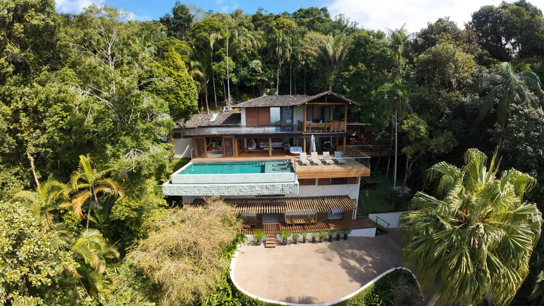 Casa no Condomínio Tijucopava Guarujá — Villa 205