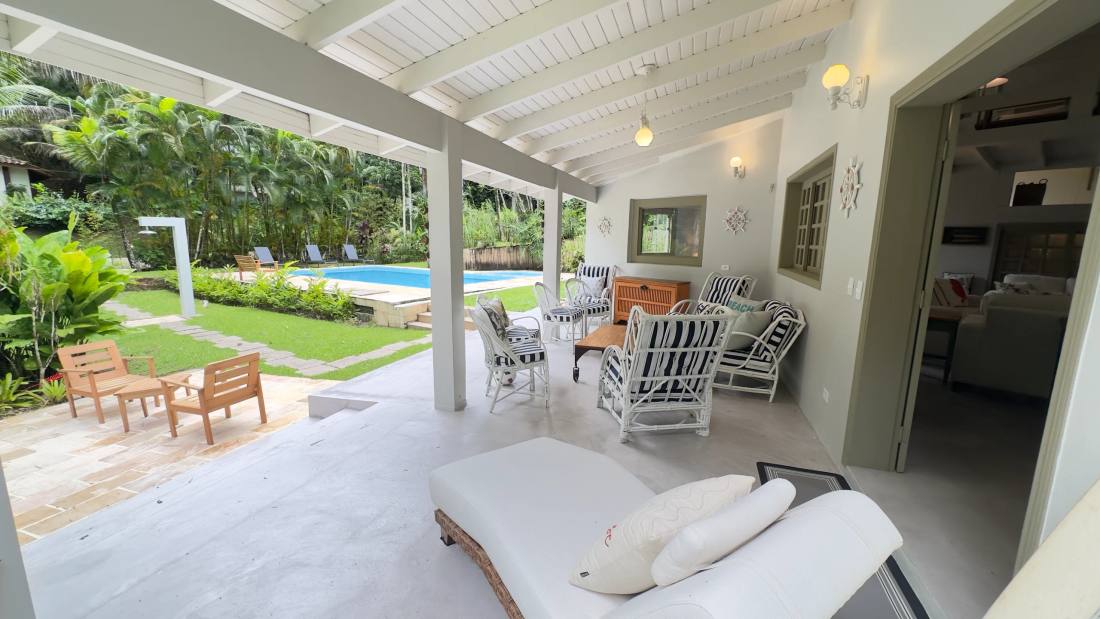 Casa no Condomínio Iporanga Guarujá — Villa 449