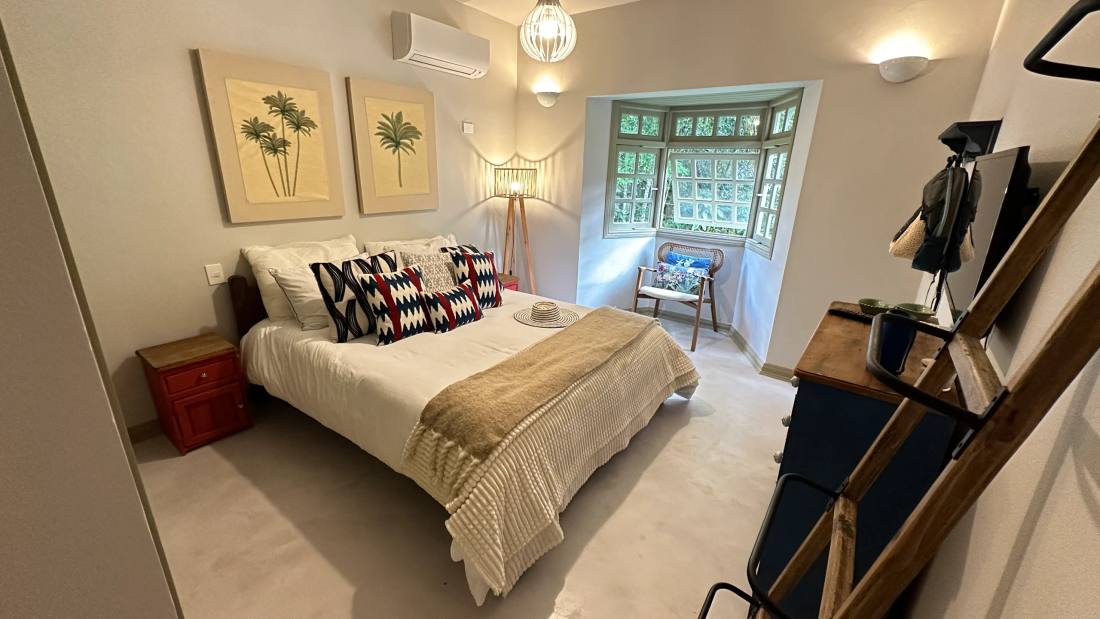 Casa no Condomínio Iporanga Guarujá — Villa 449