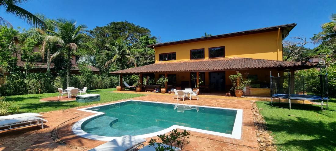 Casa no Condomínio Iporanga Guarujá — Villa 418