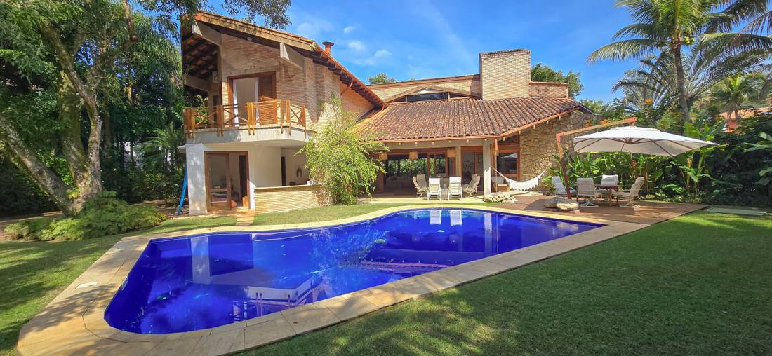 Casa no Condomínio Iporanga Guarujá — Villa 450