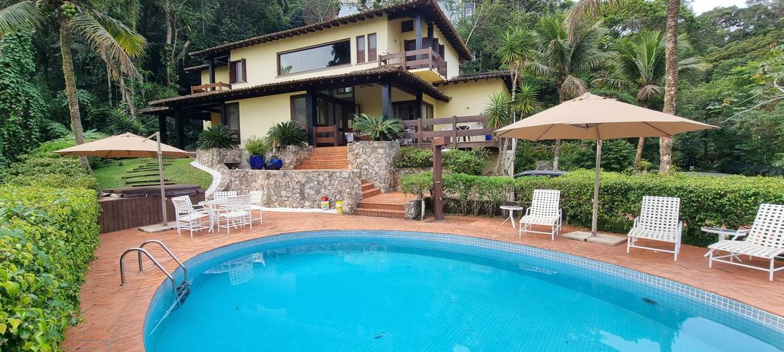 Casa no Condomínio Iporanga Guarujá — Villa 463