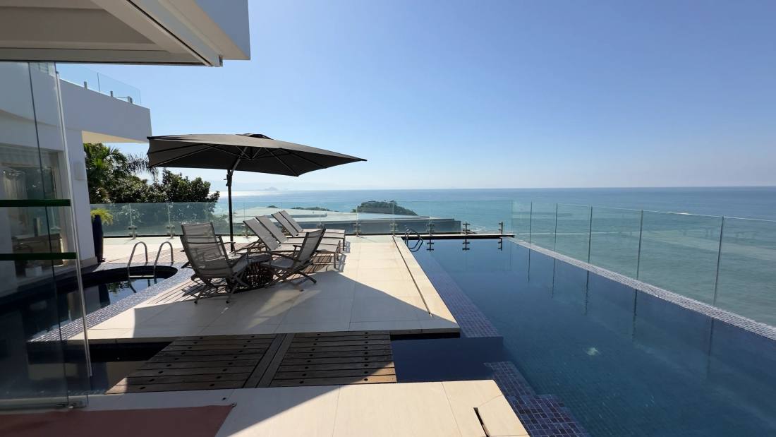 Casa no Condomínio Iporanga Guarujá — Villa 489