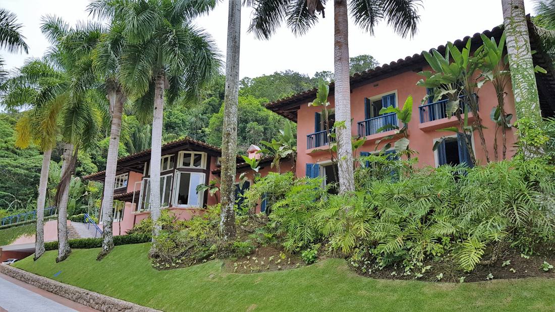 Casa no Condomínio Iporanga Guarujá — Villa 481
