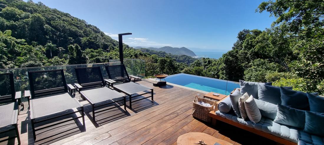 Casa no Condomínio Tijucopava Guarujá — Villa 204