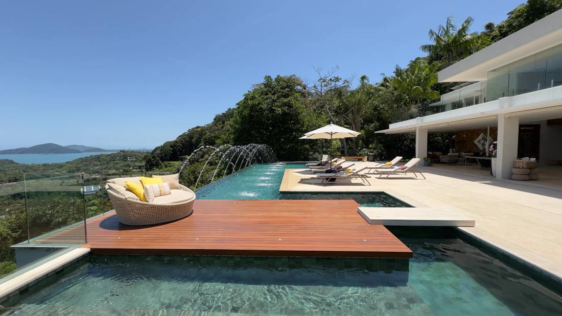 Casa no Condomínio Taguaíba Guarujá — Villa 360