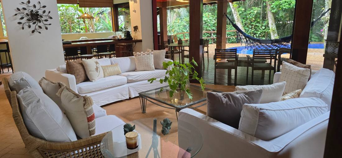 Casa no Condomínio Iporanga Guarujá — Villa 441