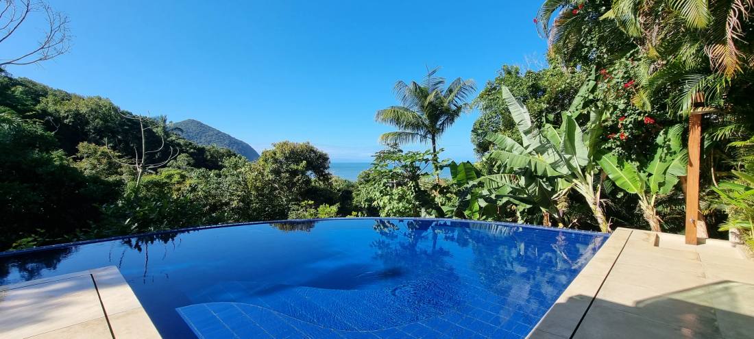 Casa no Condomínio Iporanga Guarujá — Villa 406