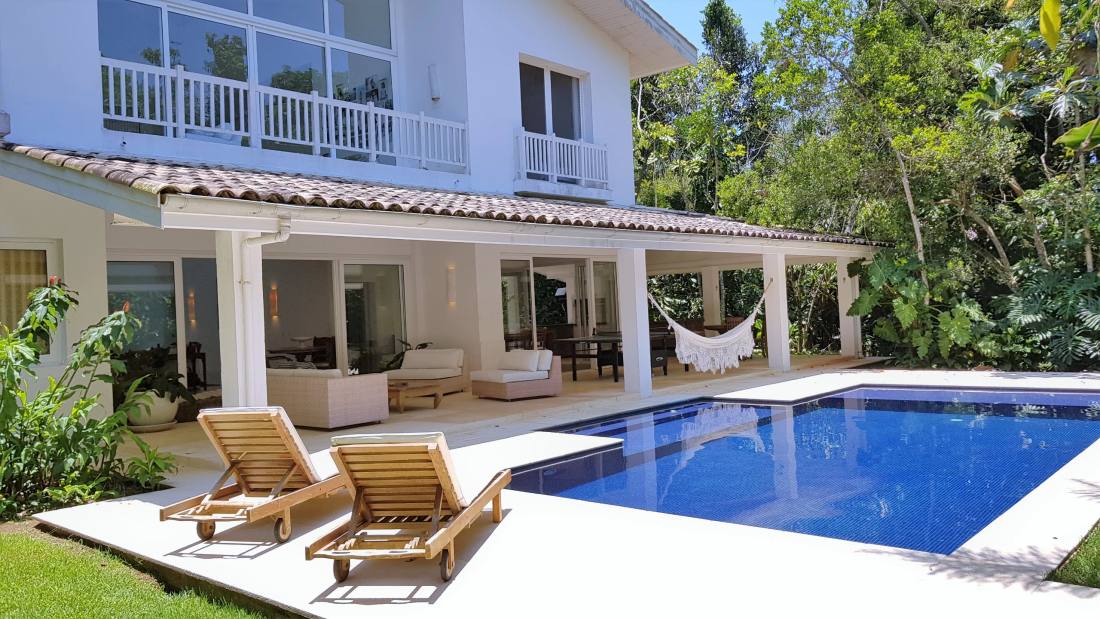 Casa no Condomínio Iporanga Guarujá — Villa 424