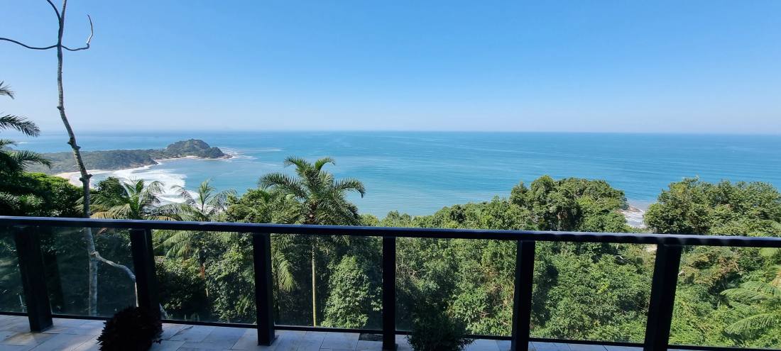 Casa no Condomínio Tijucopava Guarujá — Villa 208