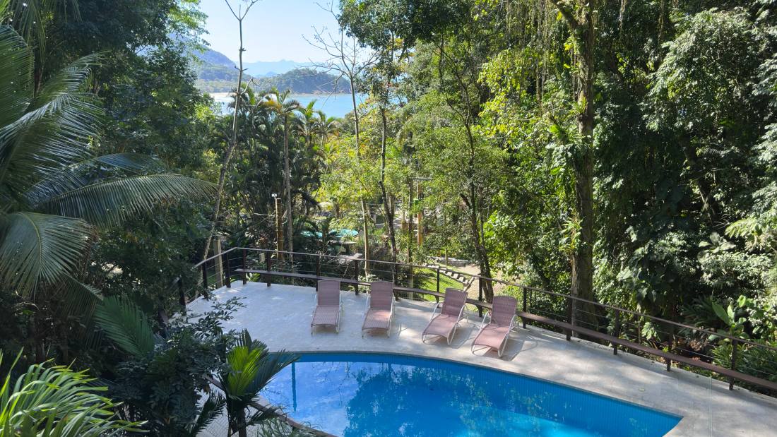 Casa no Condomínio Tijucopava Guarujá — Villa 207
