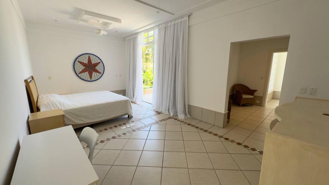 Casa no Condomínio Iporanga Guarujá — Villa 459