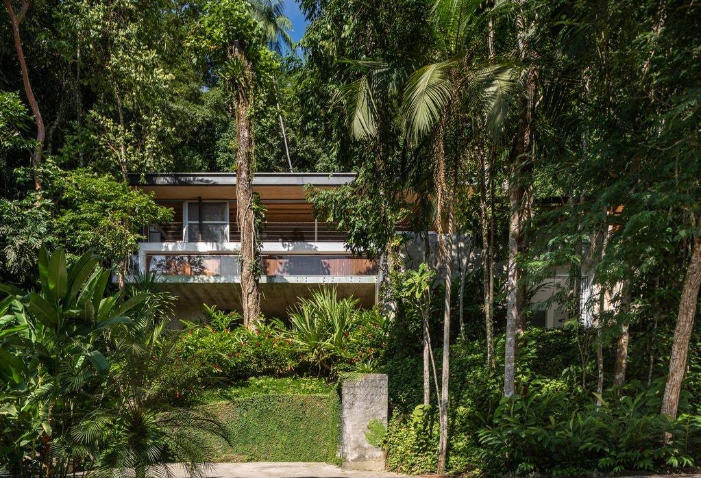 Casa no Condomínio São Pedro Guarujá — Villa 172