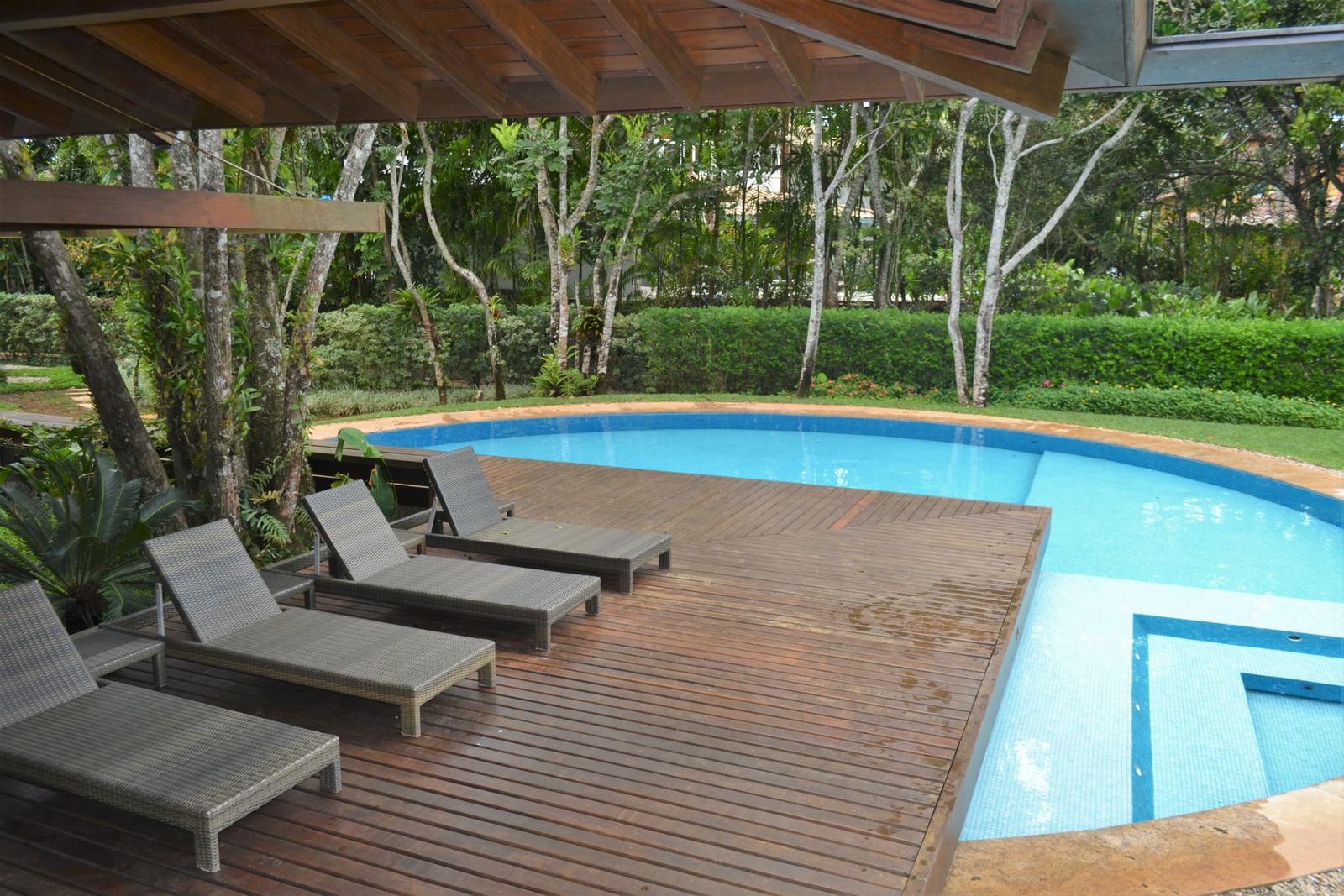 Área externa 9 — Iporanga, Guarujá, à venda e para locação, Casa