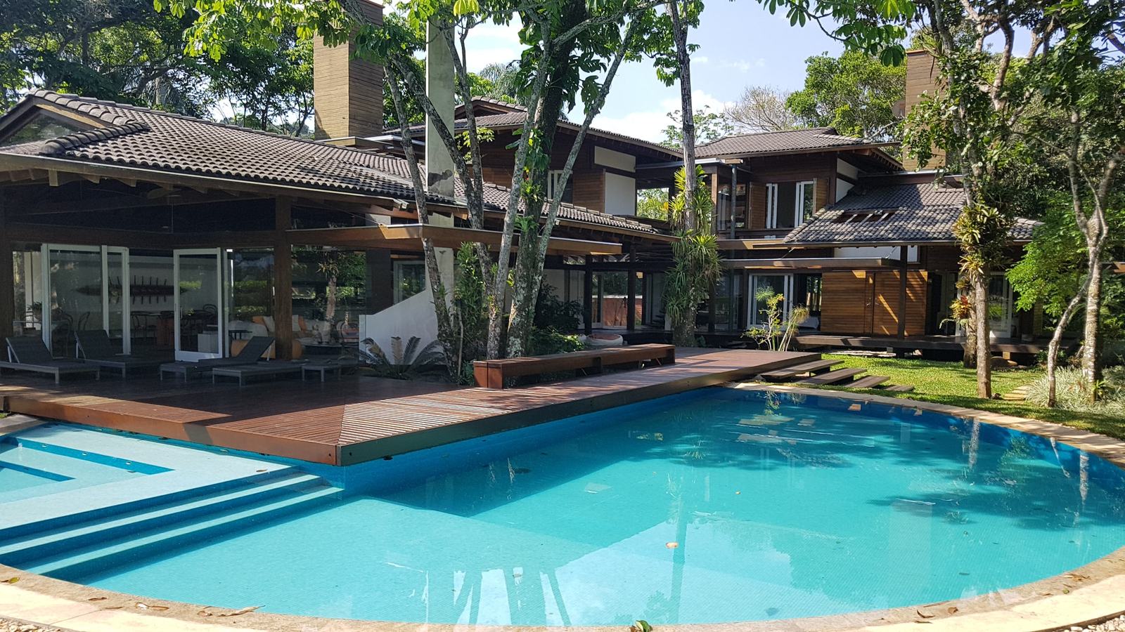 Área externa 19 — Iporanga, Guarujá, à venda e para locação, Casa