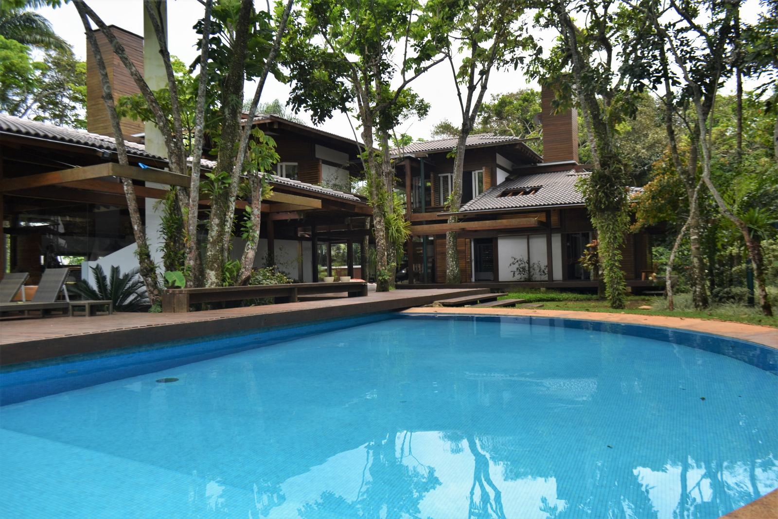 Área externa 4 — Iporanga, Guarujá, à venda e para locação, Casa