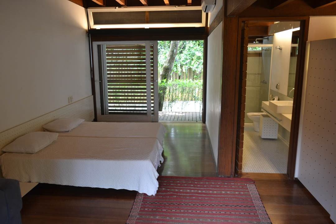 Suíte 8 — Iporanga, Guarujá, à venda e para locação, Casa