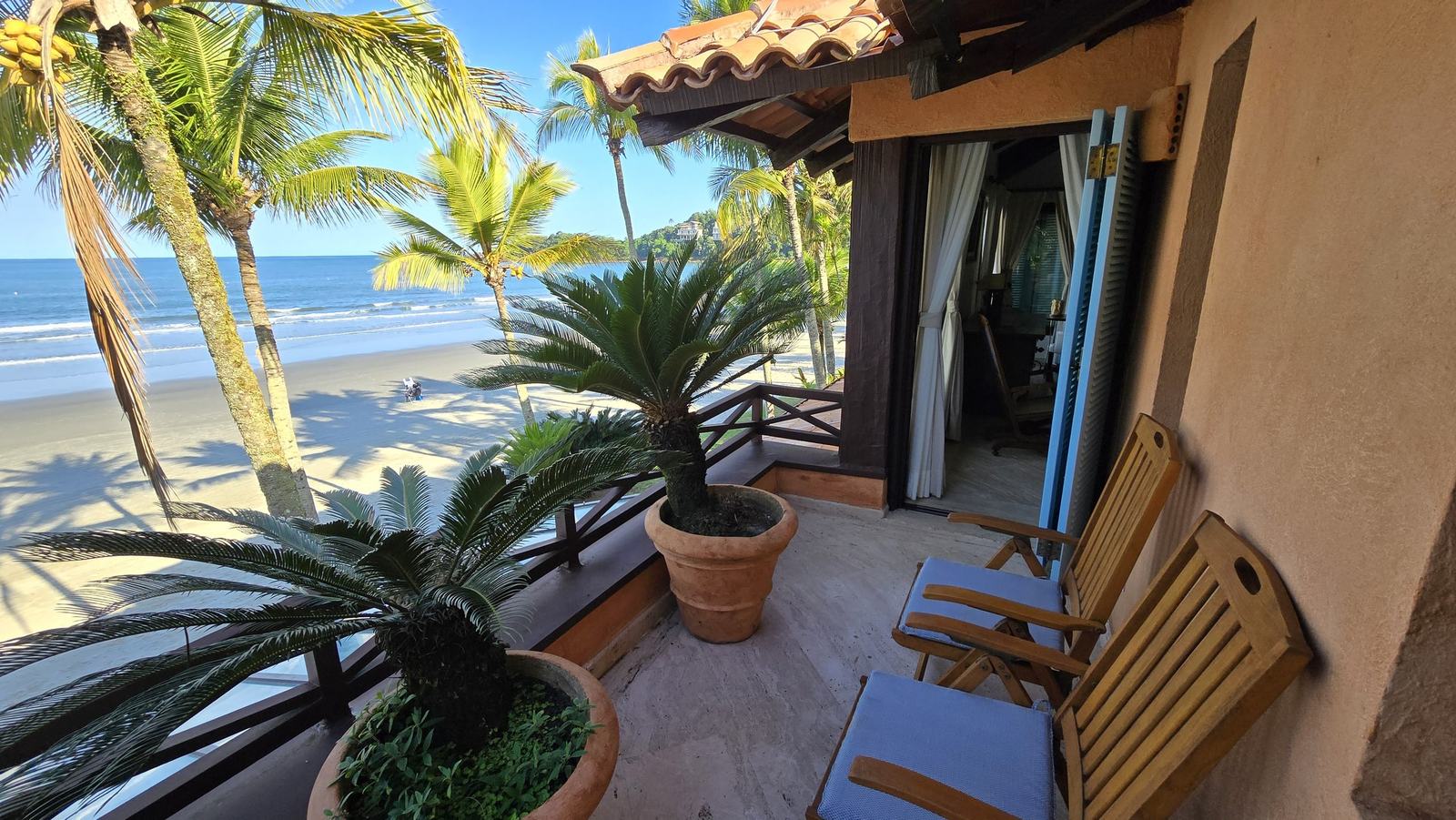 Suíte 10 — Iporanga, Guarujá, para locação, Casa