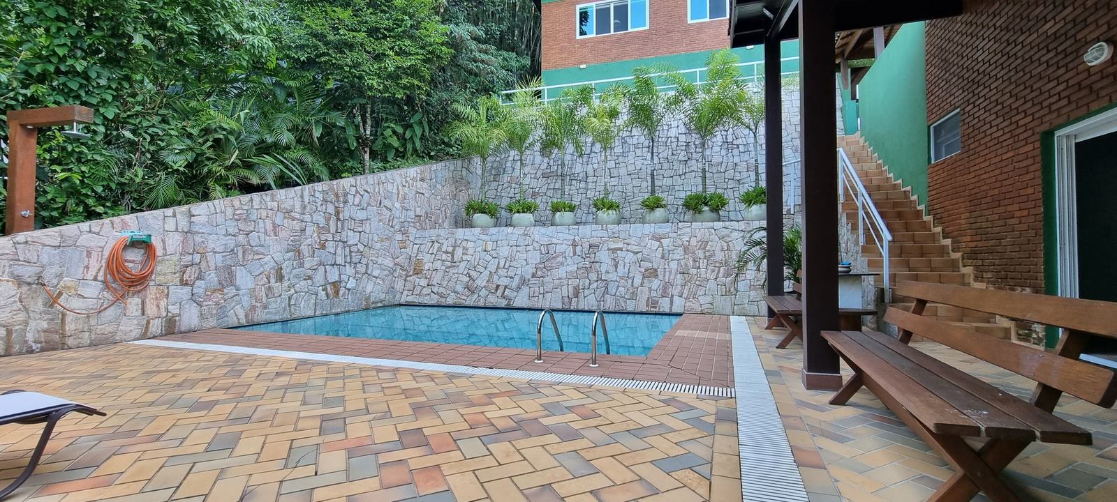 Área externa 17 — São Pedro, Guarujá, à venda, Casa
