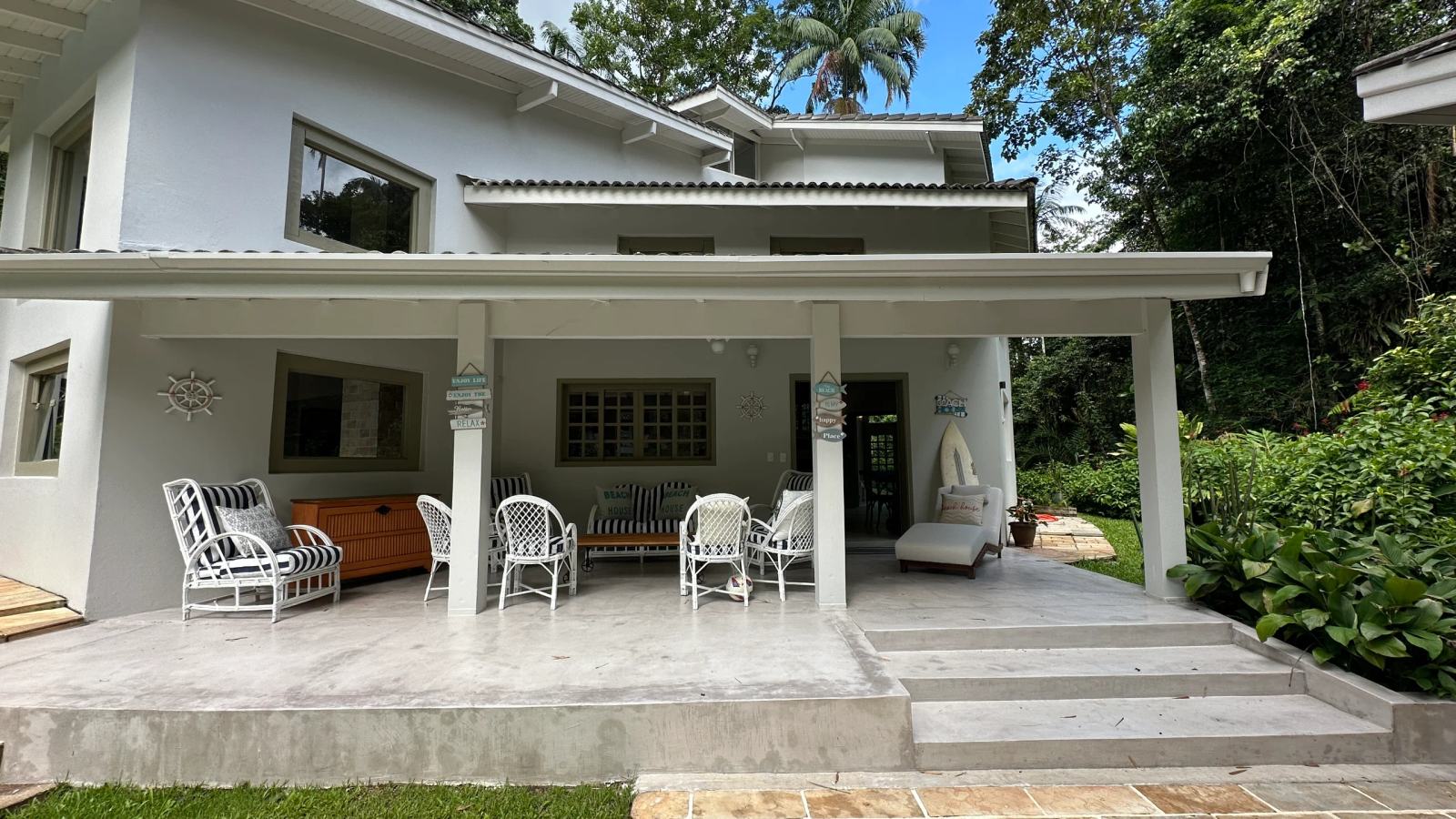 Área externa 4 — Iporanga, Guarujá, para locação, Casa