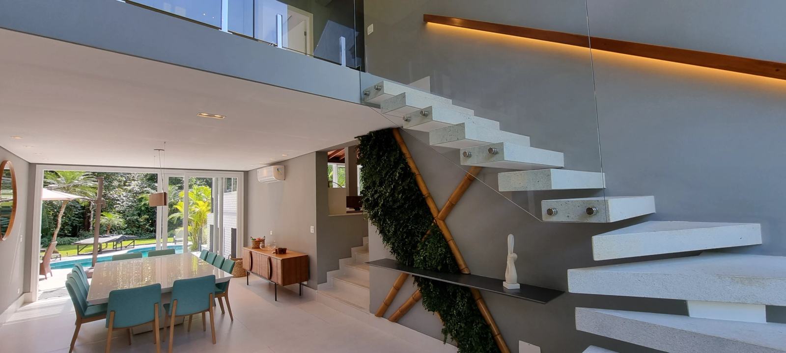 Ambiente interno 2 — Iporanga, Guarujá, à venda, Casa