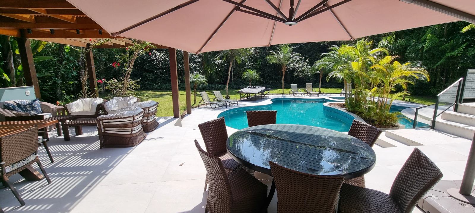 Área externa 10 — Iporanga, Guarujá, à venda, Casa