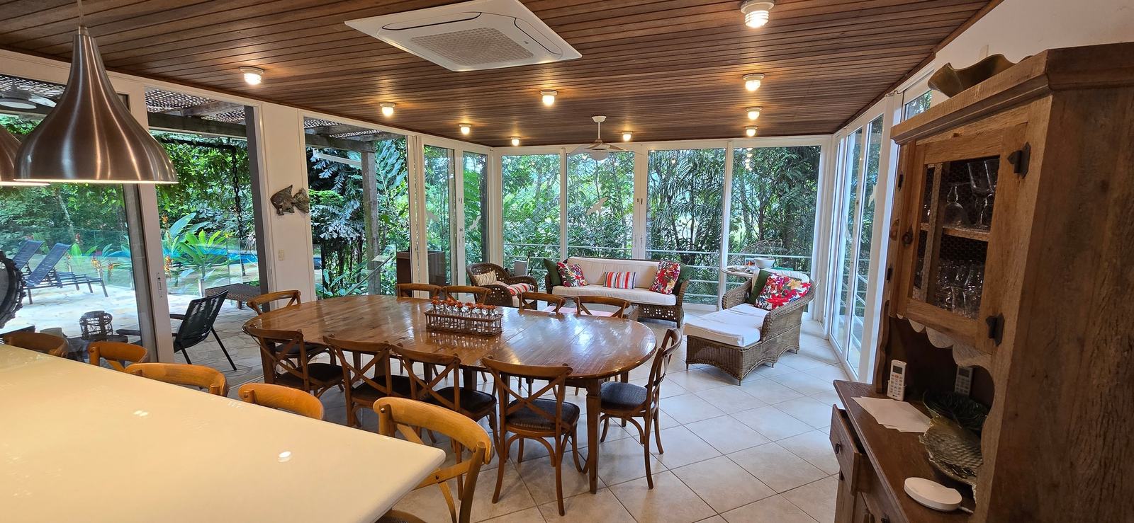 Ambiente interno 3 — Iporanga, Guarujá, à venda e para locação, Casa