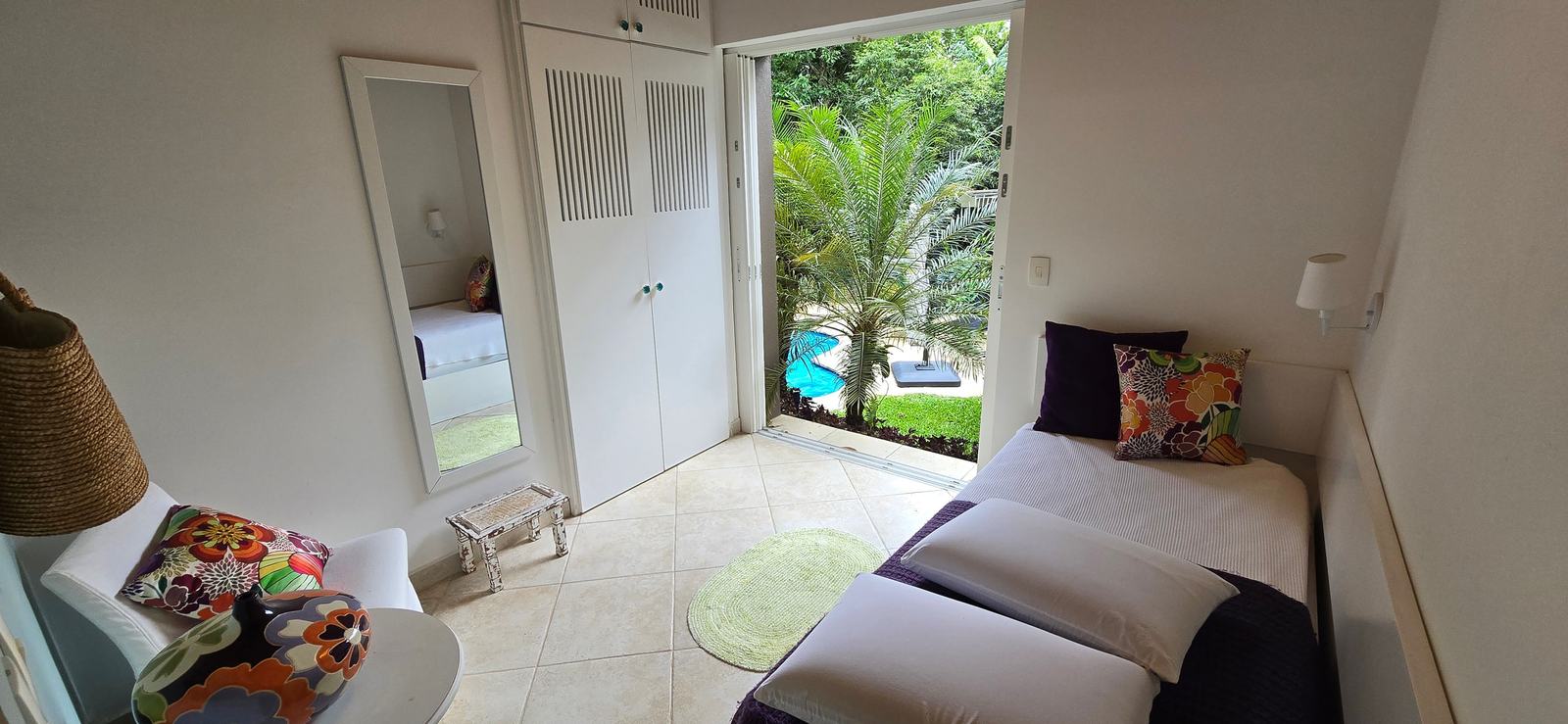 Suíte 12 — Iporanga, Guarujá, à venda e para locação, Casa