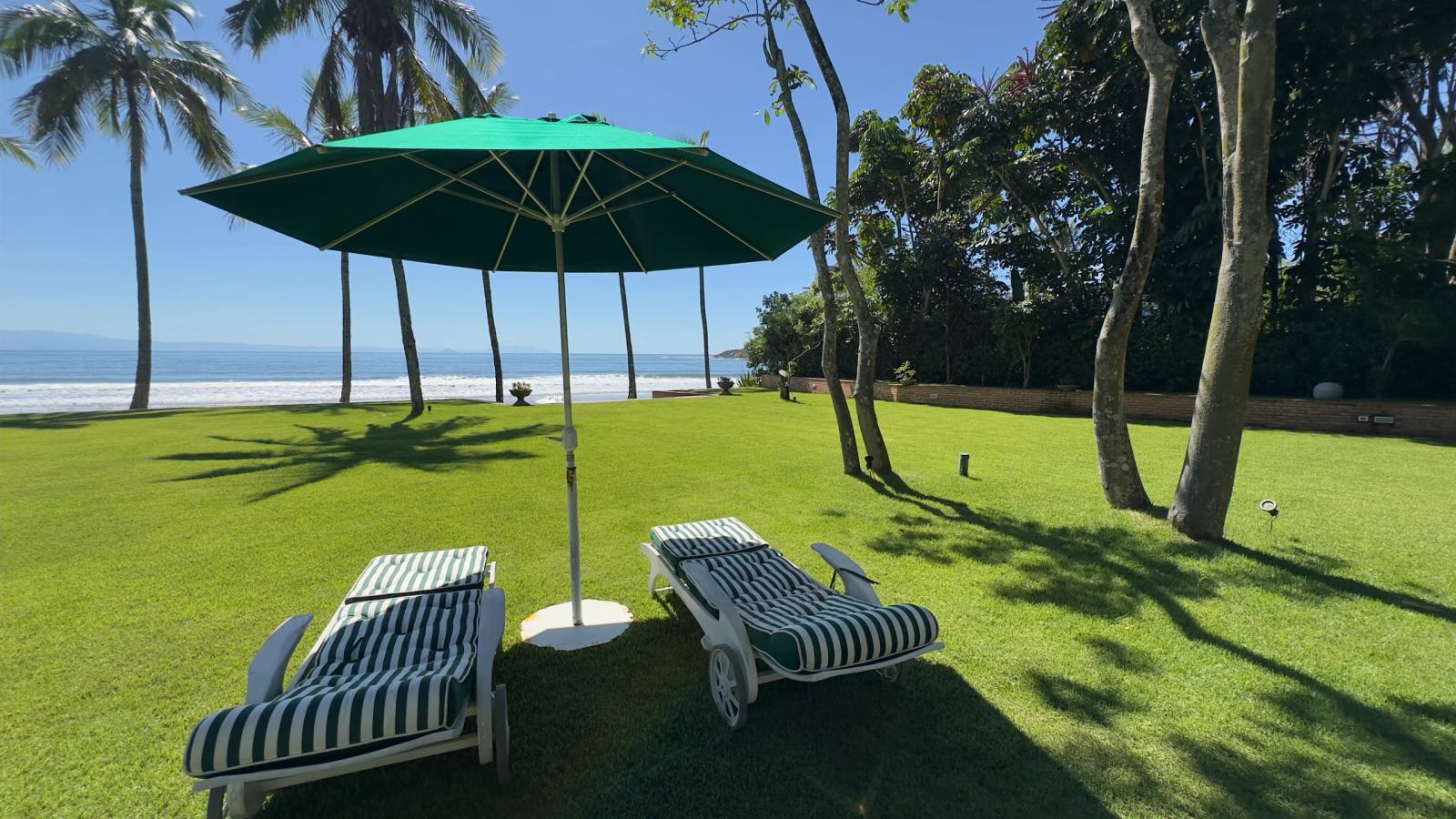 Casa Pé na Areia - Praia de Iporanga - Locação Temporada (45)
