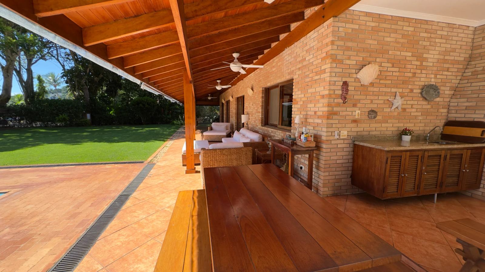 Casa Pé na Areia - Praia de Iporanga - Locação Temporada (66)