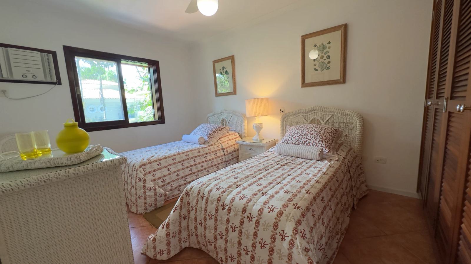 Casa Pé na Areia - Praia de Iporanga - Locação Temporada (30)