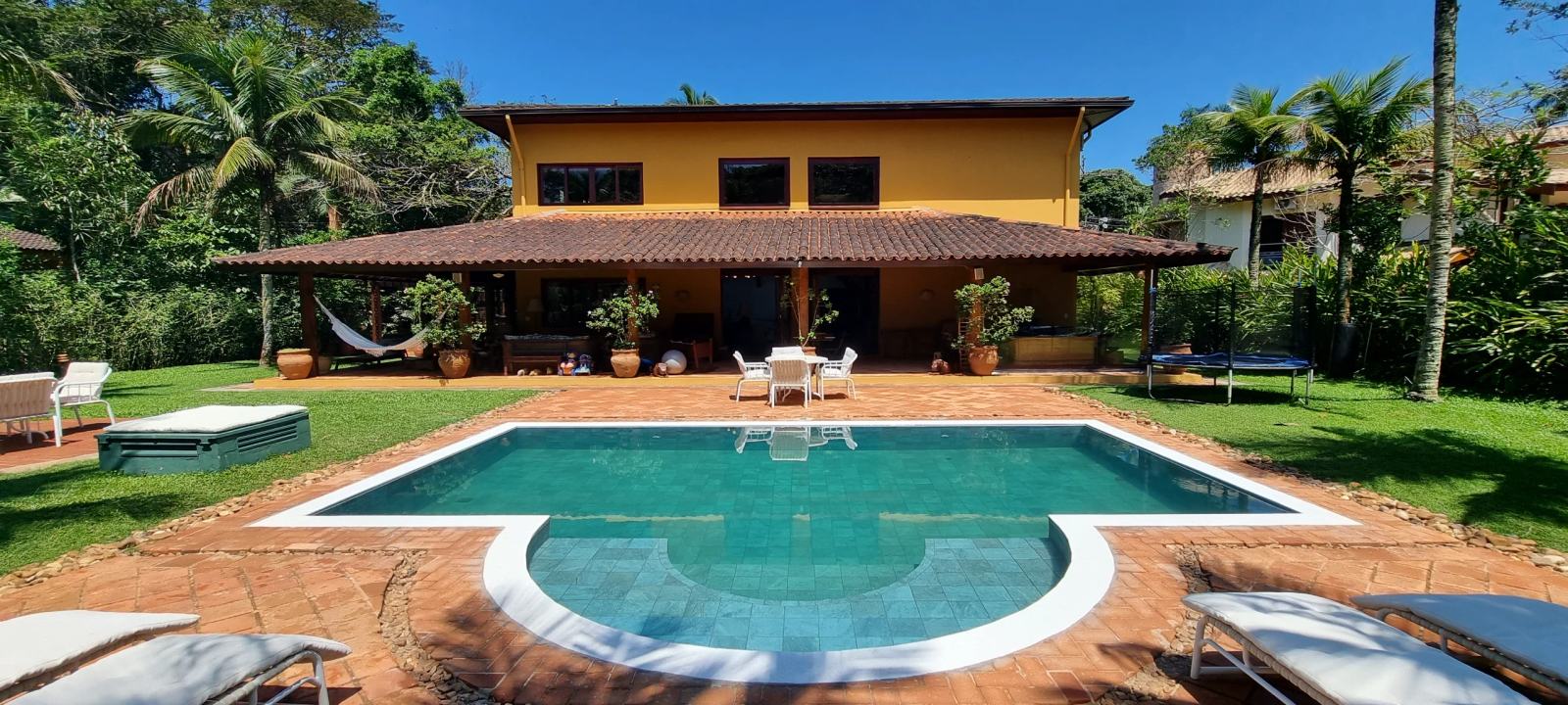 Área externa 1 — Iporanga, Guarujá, para locação, Casa