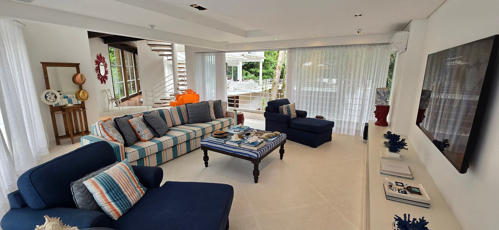Ambiente interno 5 — Iporanga, Guarujá, à venda e para locação, Casa