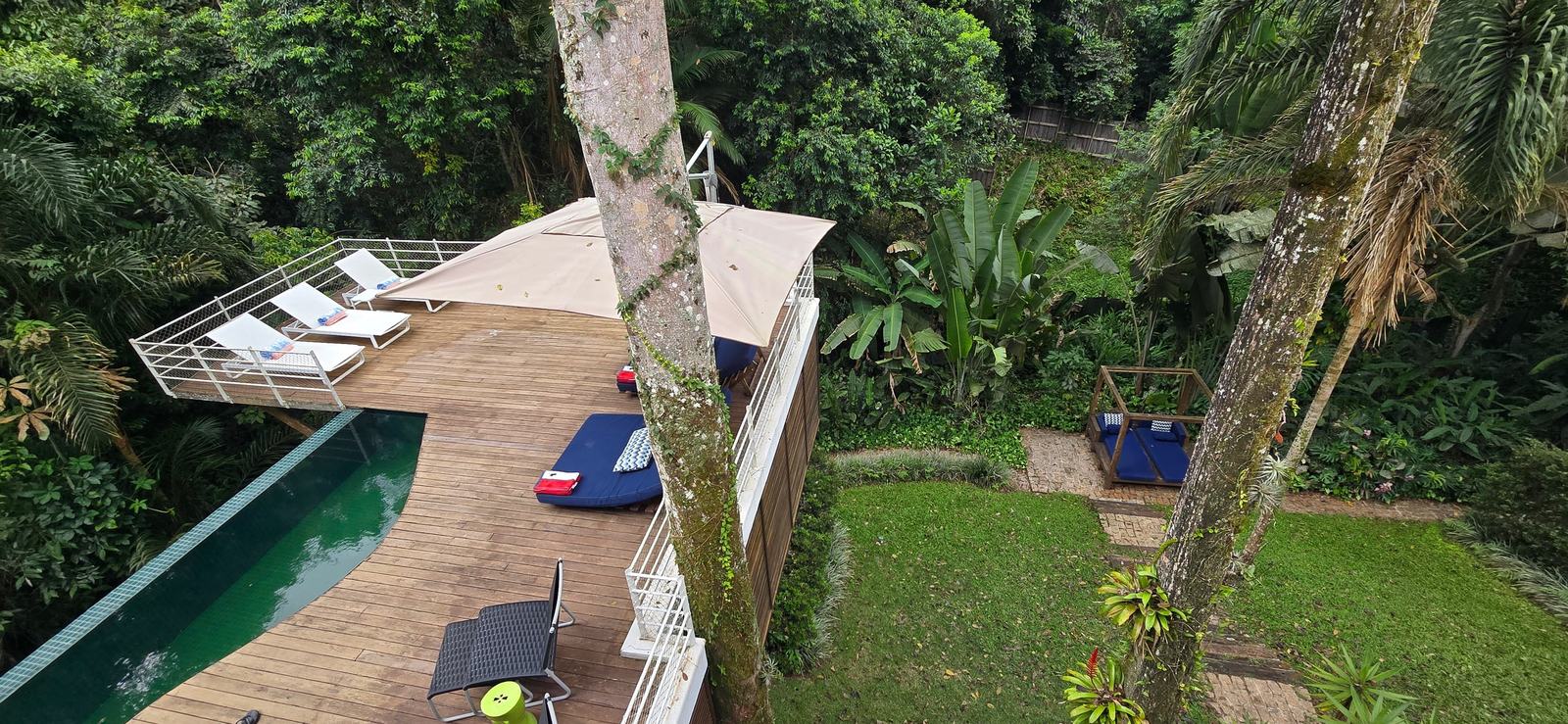 Área externa 29 — Iporanga, Guarujá, à venda e para locação, Casa