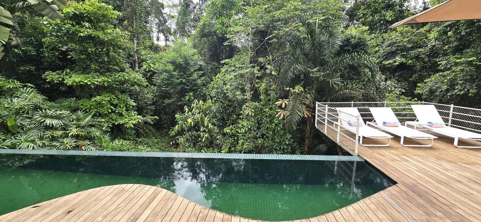 Área externa 13 — Iporanga, Guarujá, à venda e para locação, Casa