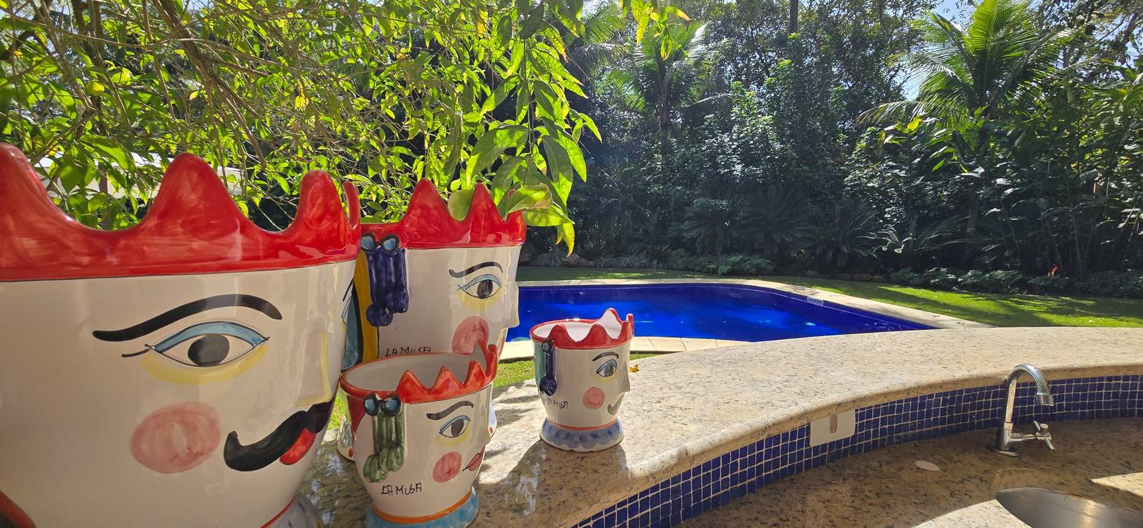 Área externa 12 — Iporanga, Guarujá, para locação, Casa