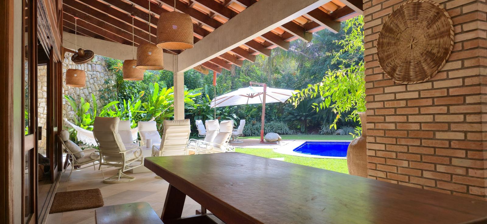 Área externa 8 — Iporanga, Guarujá, para locação, Casa