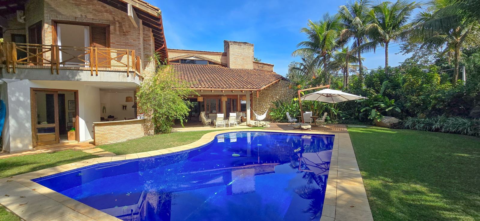 Área externa 4 — Iporanga, Guarujá, para locação, Casa
