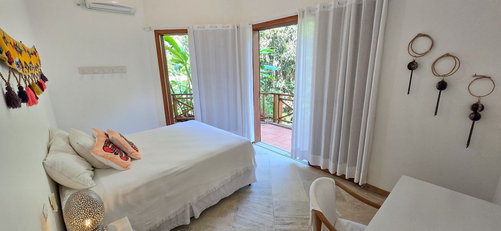 Suíte 6 — Iporanga, Guarujá, para locação, Casa