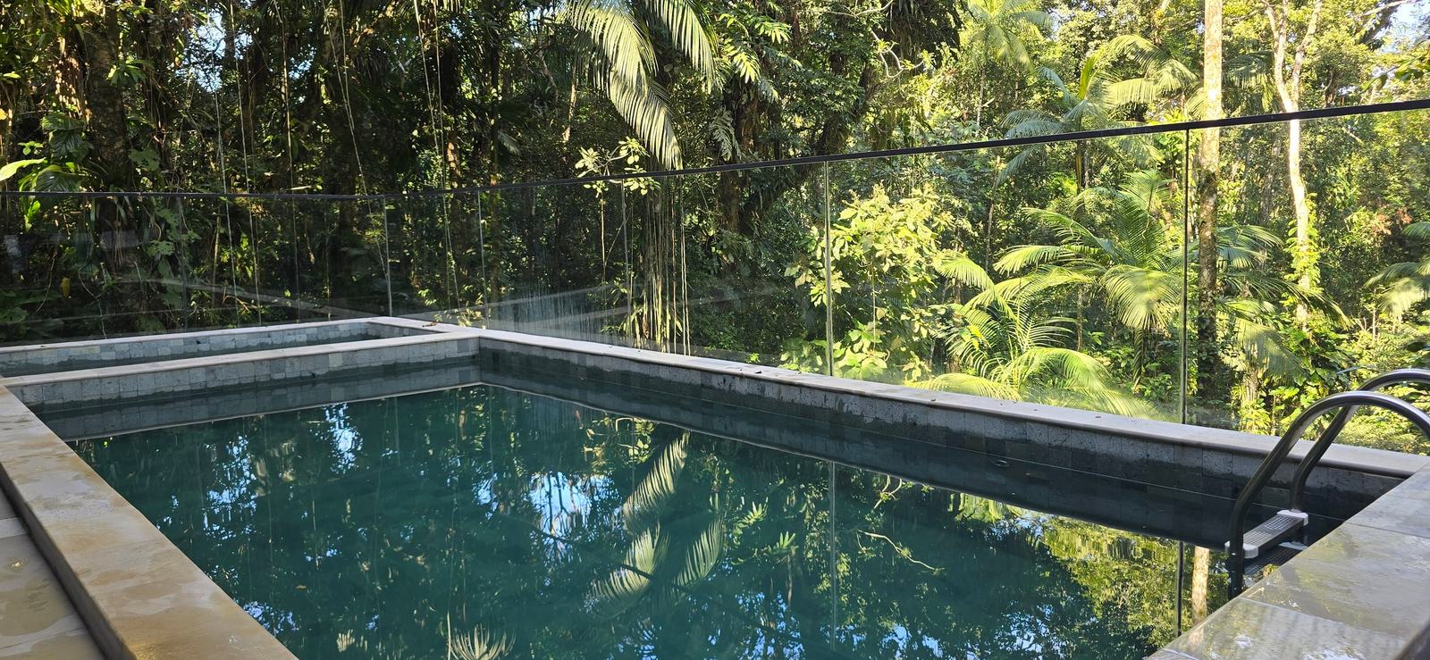 Área externa 9 — Iporanga, Guarujá, para locação, Casa