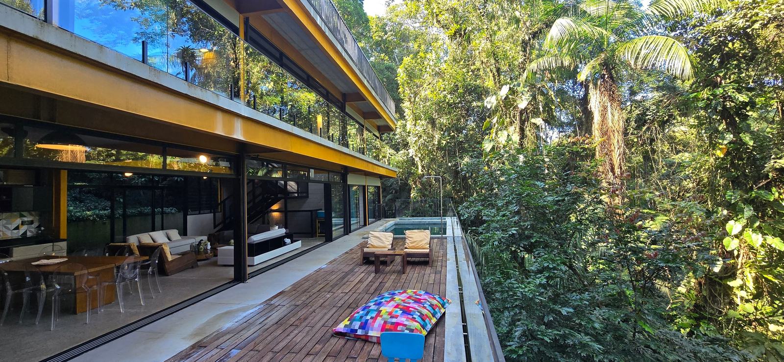 Área externa 2 — Iporanga, Guarujá, para locação, Casa
