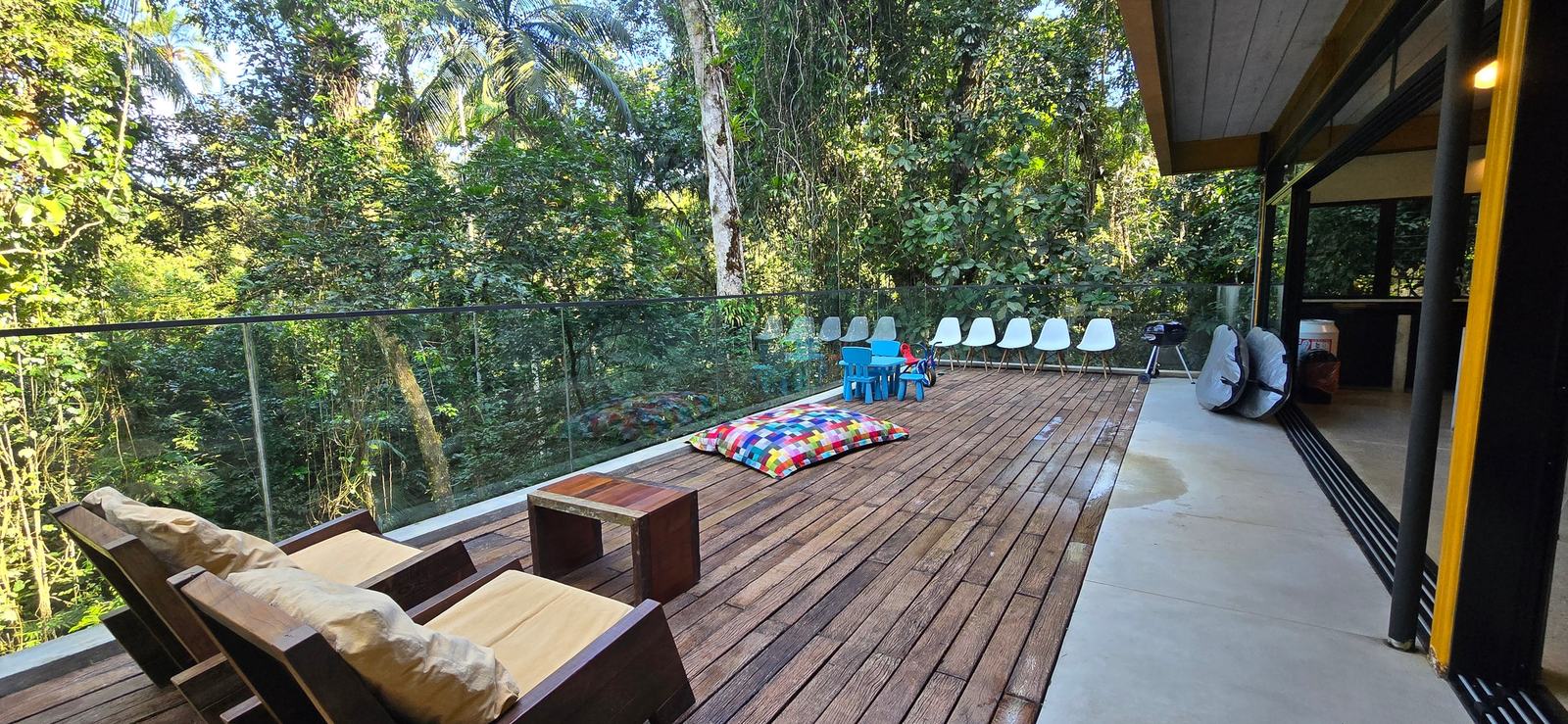 Área externa 15 — Iporanga, Guarujá, para locação, Casa