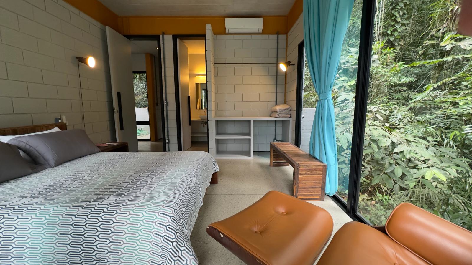 Suíte 14 — Iporanga, Guarujá, para locação, Casa