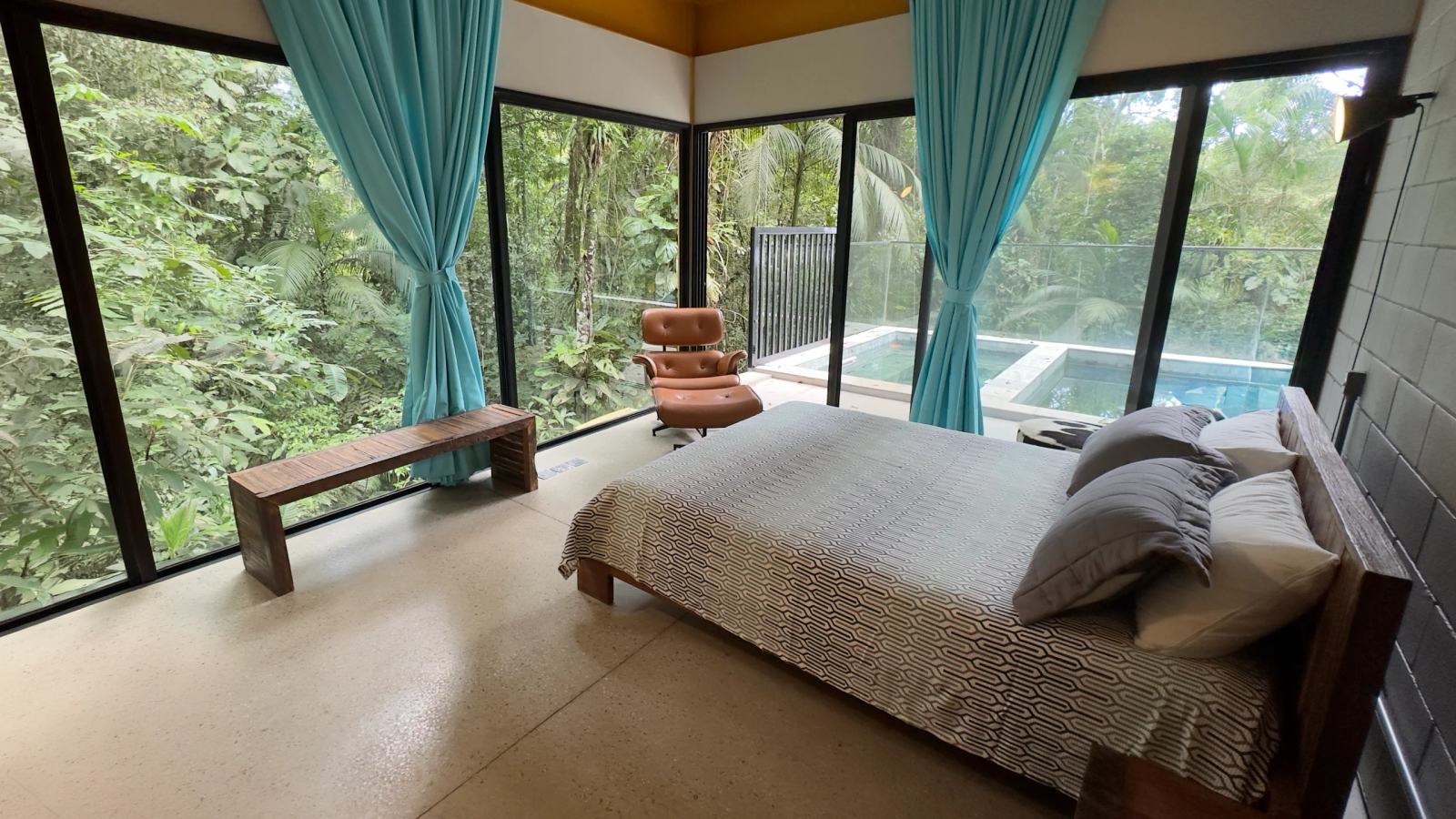 Suíte 13 — Iporanga, Guarujá, para locação, Casa