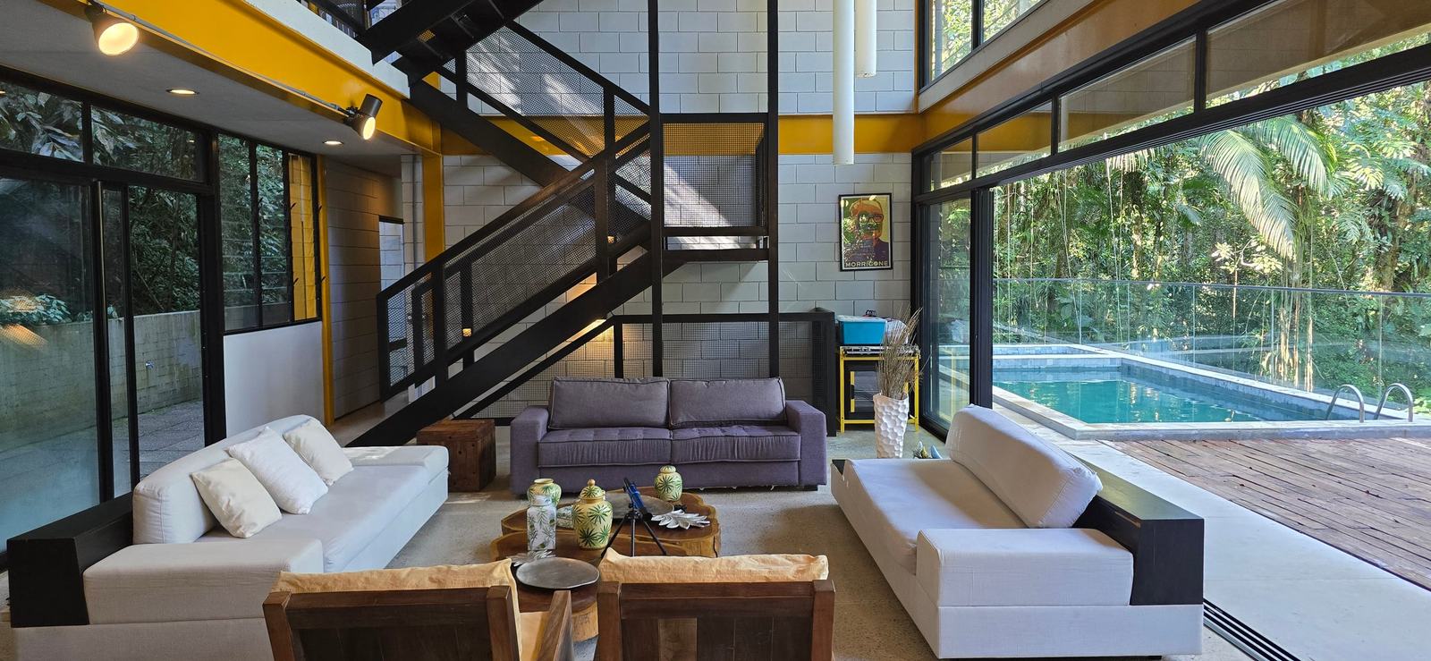 Foto 1 — Iporanga, Guarujá, para locação, Casa