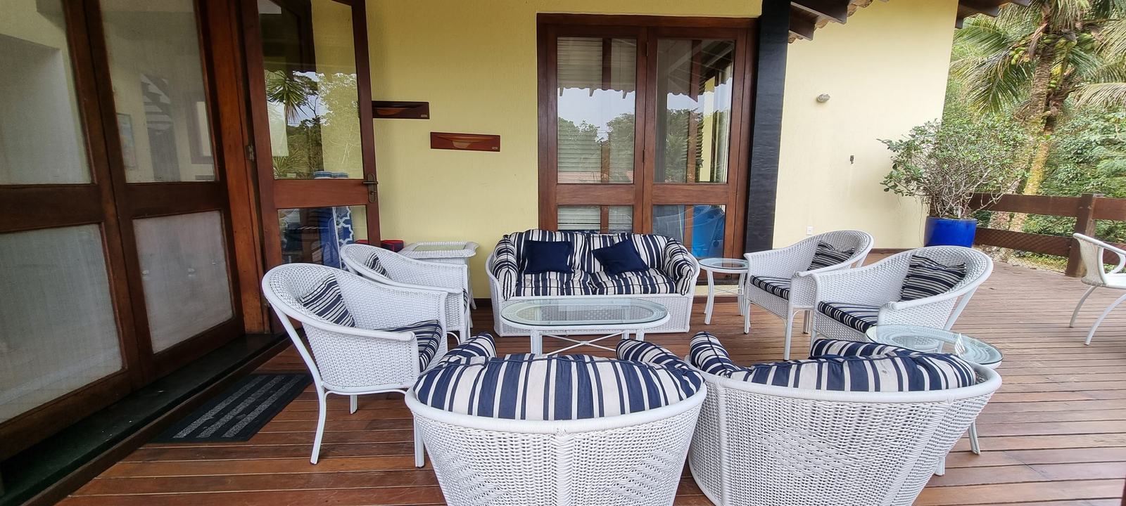 Área externa 15 — Iporanga, Guarujá, à venda e para locação, Casa
