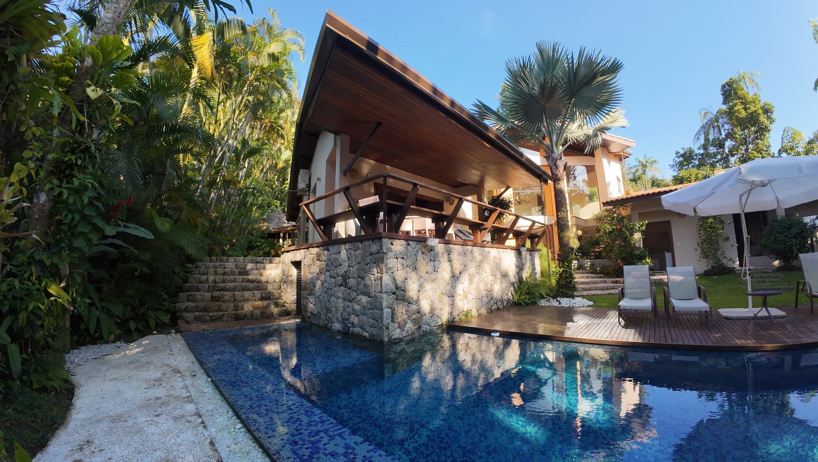 Área externa 13 — Iporanga, Guarujá, à venda, Casa