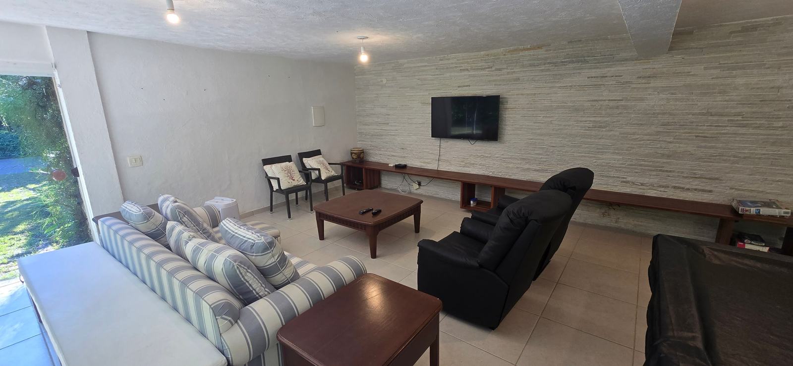 Área de serviço 6 — Iporanga, Guarujá, à venda, Casa