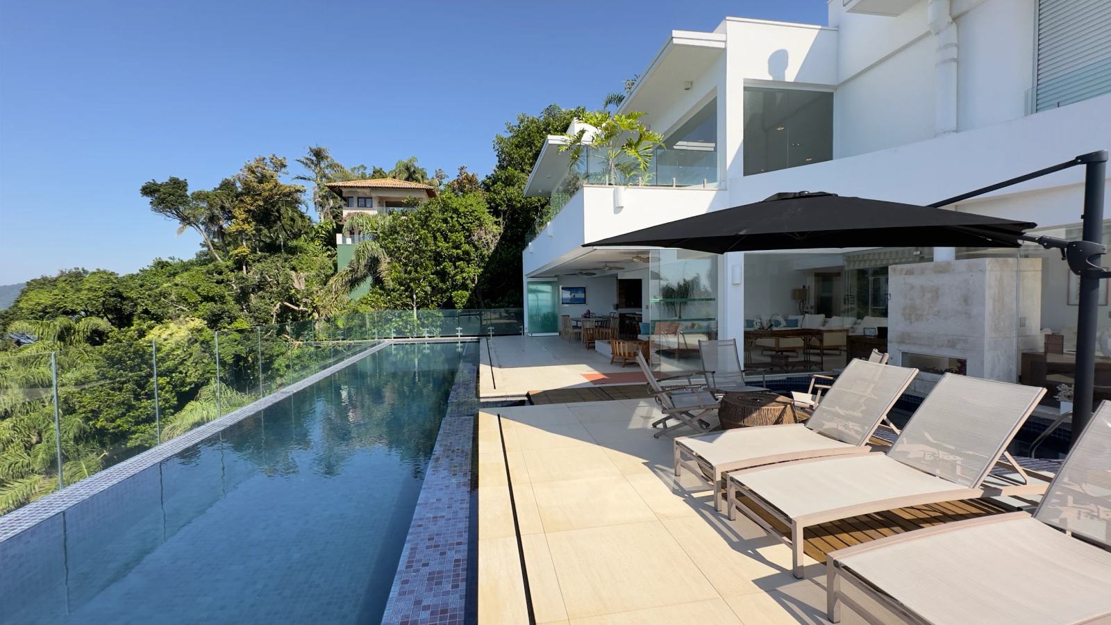 Área externa 4 — Iporanga, Guarujá, à venda, Casa