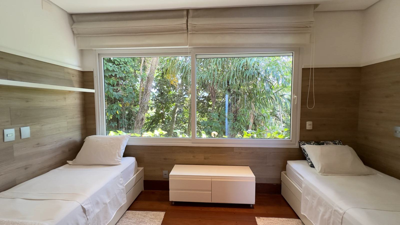 Suíte 9 — Iporanga, Guarujá, à venda, Casa